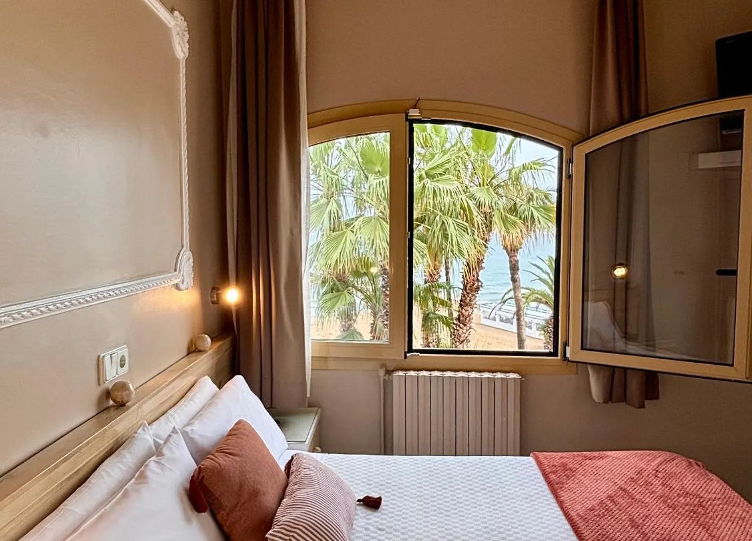 Hotel Celimar Sitges 3*,