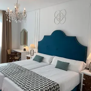 Hotell Derby ***