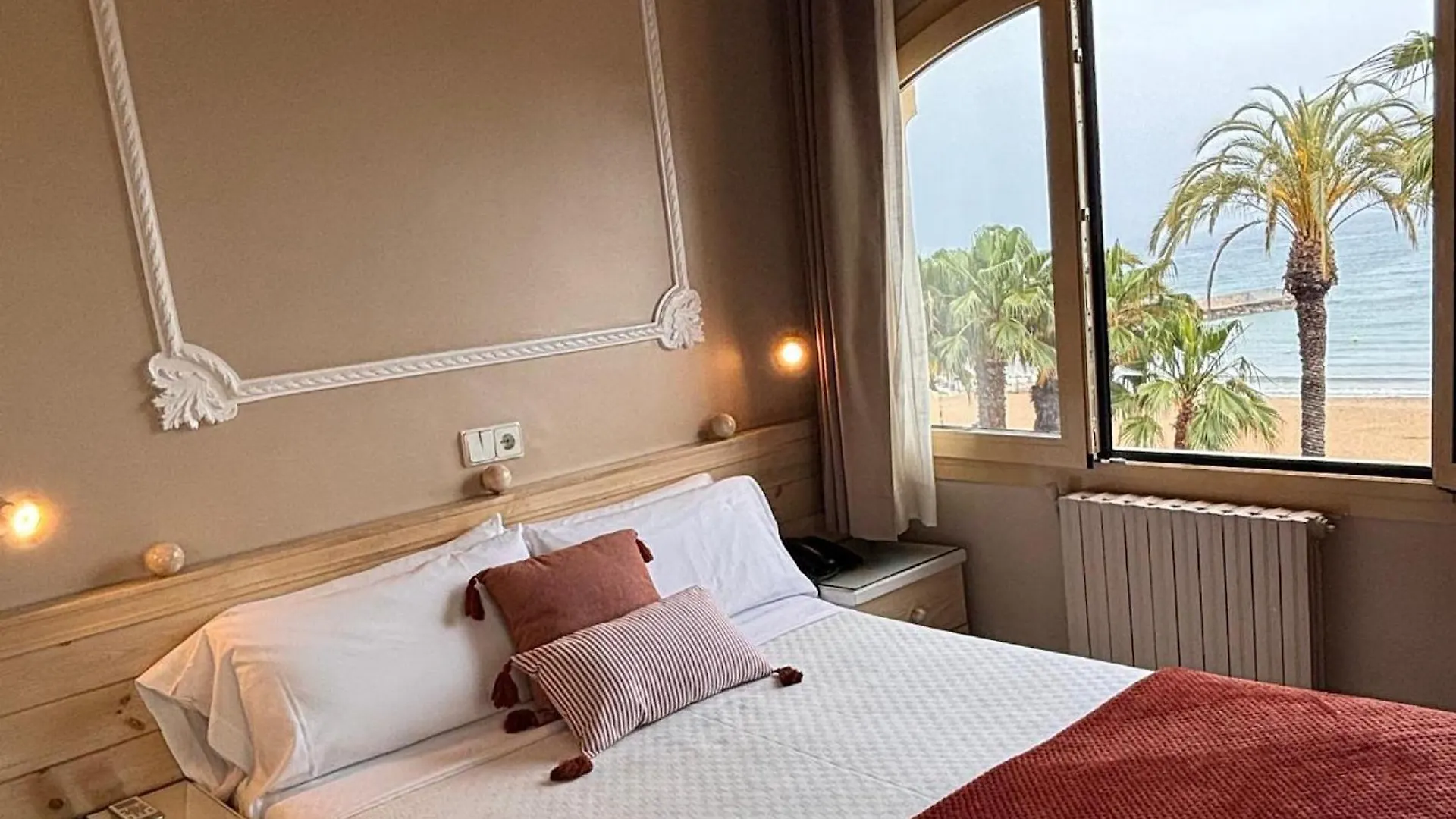 ***  Hotel Celimar Сиджес Испания