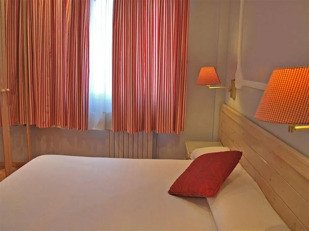 Hotel Celimar Сиджес