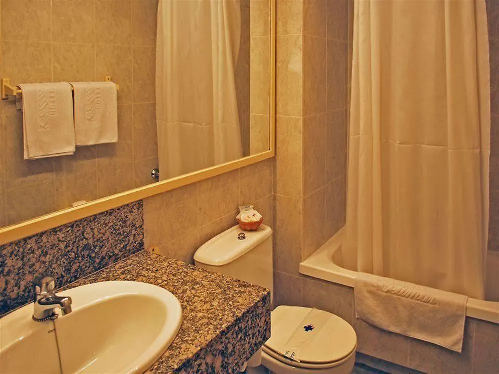 Hotel Celimar Сиджес